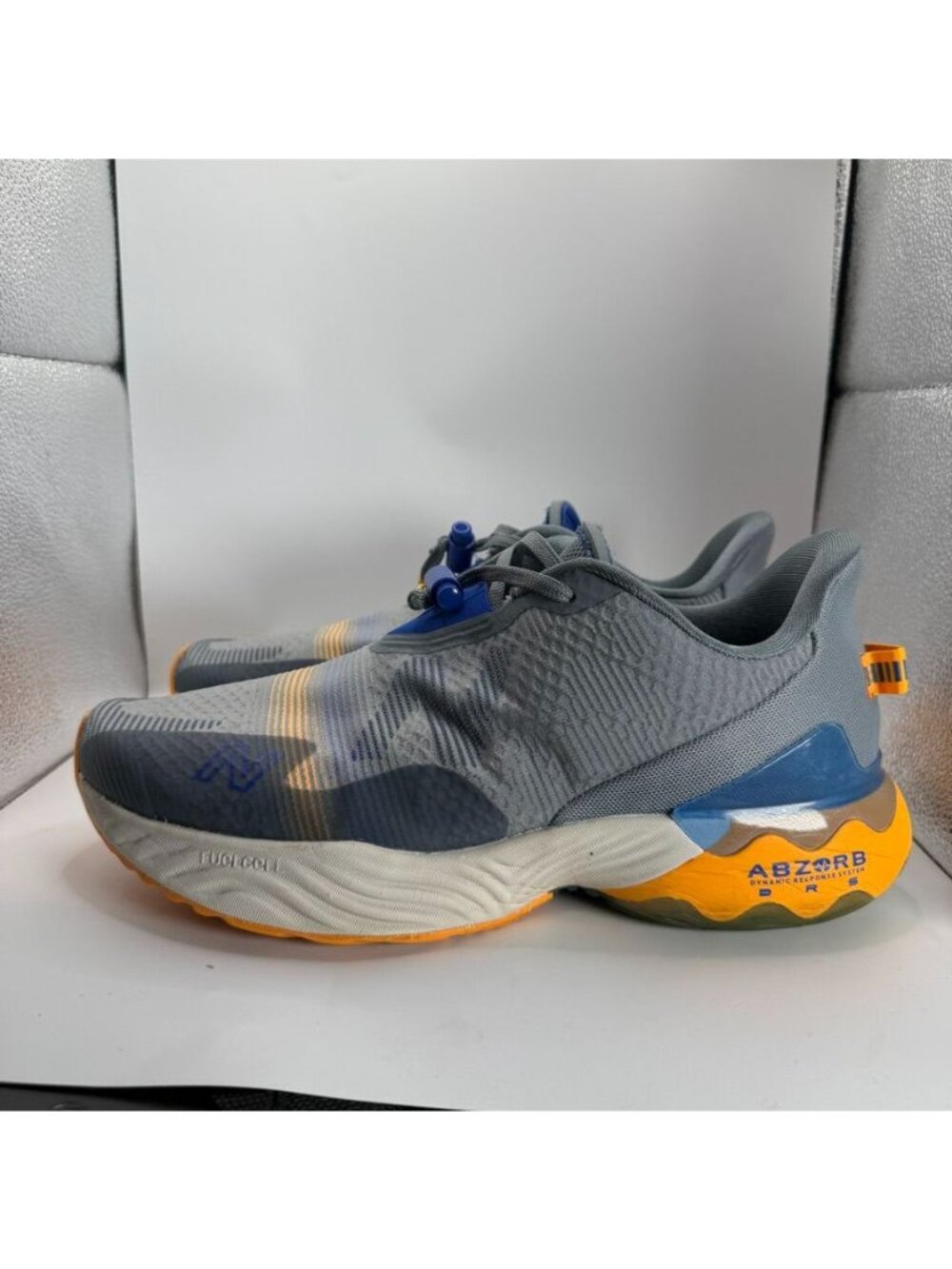New Balance Mens FuelCell Abzorb Grey & Yellow Athletic Shoes Size 11 US Running - Picture 4 of 8